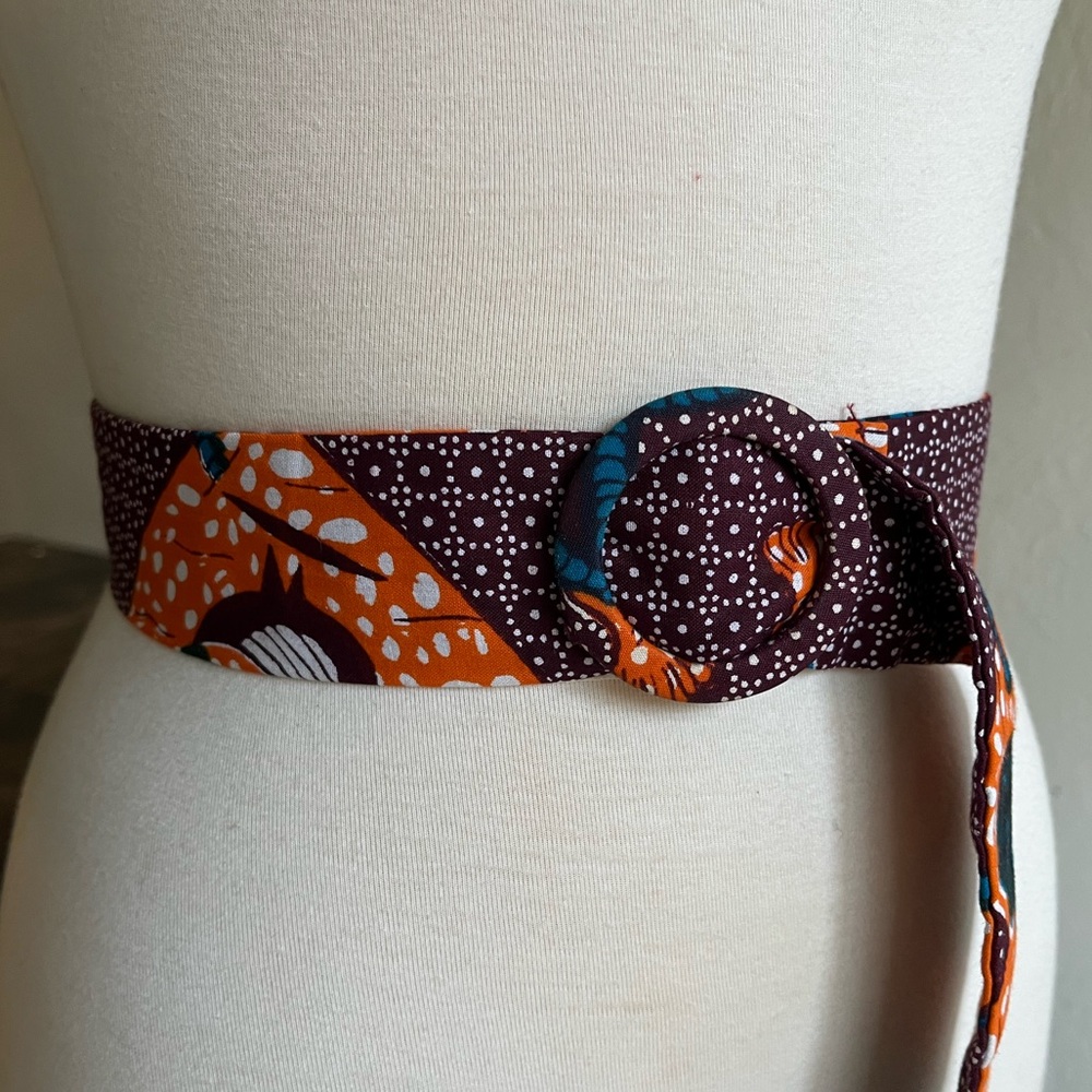 Bundle of Two Retro Print Belts - Picture 6 of 6